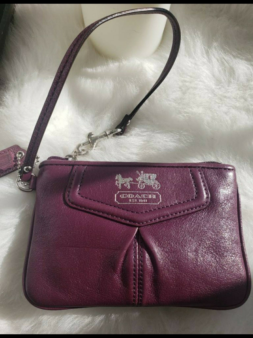 Vintage Coach Pleated Leather Wristlet Plum Purple-Silver Logo Y2K